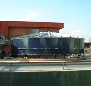 Structurile_metalice_de_tip_PERMASTORE_html_m5bb91465_1.jpg